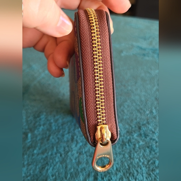 Coach Rainbow Collection Zip Long Wallet - Picture 5 of 12